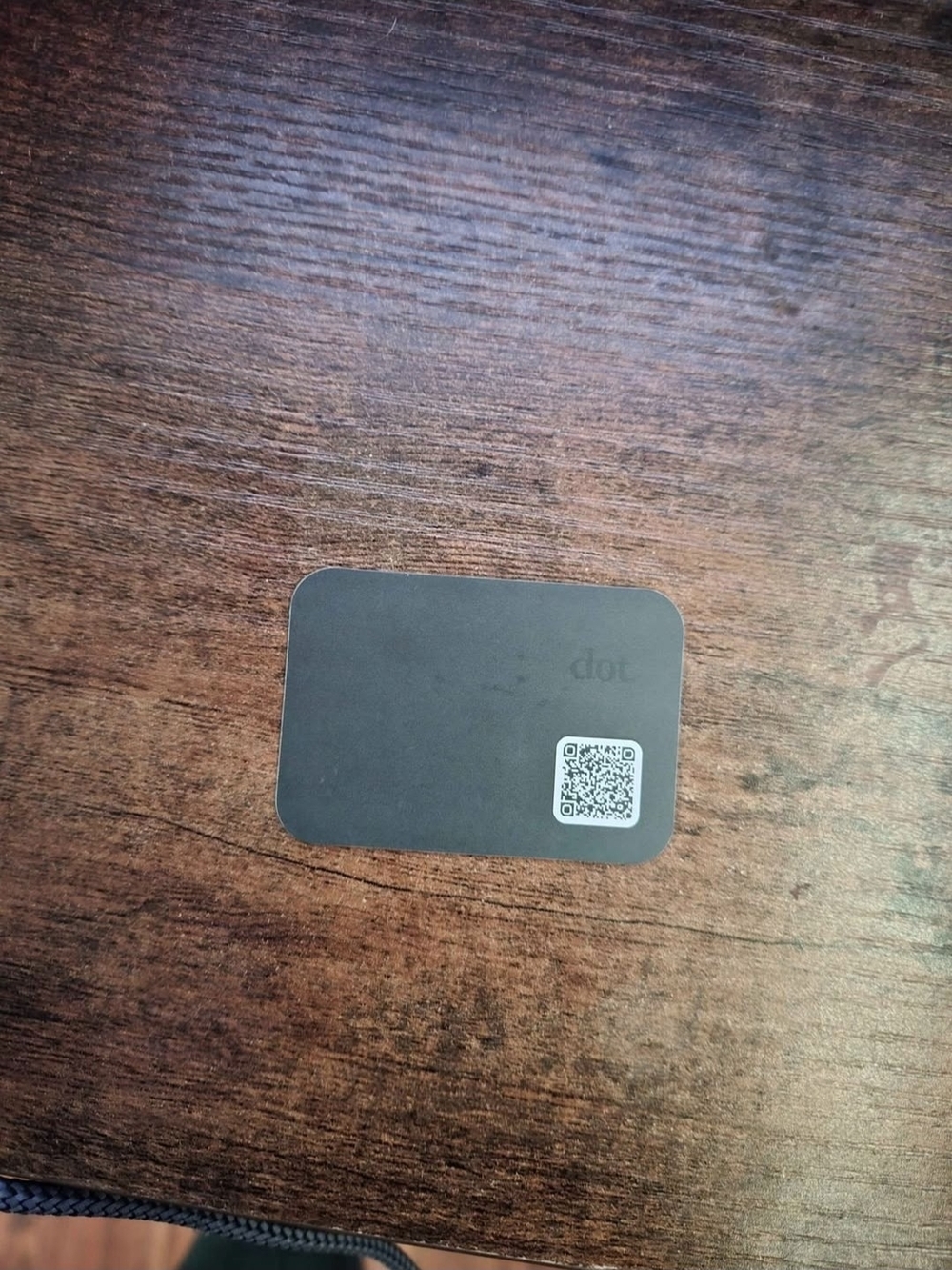 Black Dot Thin Card with QR Code